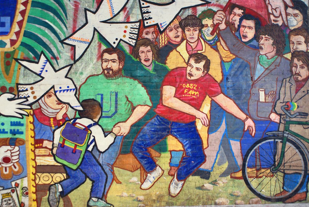 Street art à Bologne sur les murs de l'Université de Bologne.