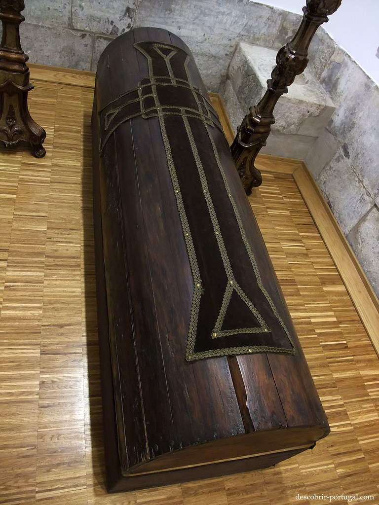 Cercueil en bois du Marquis