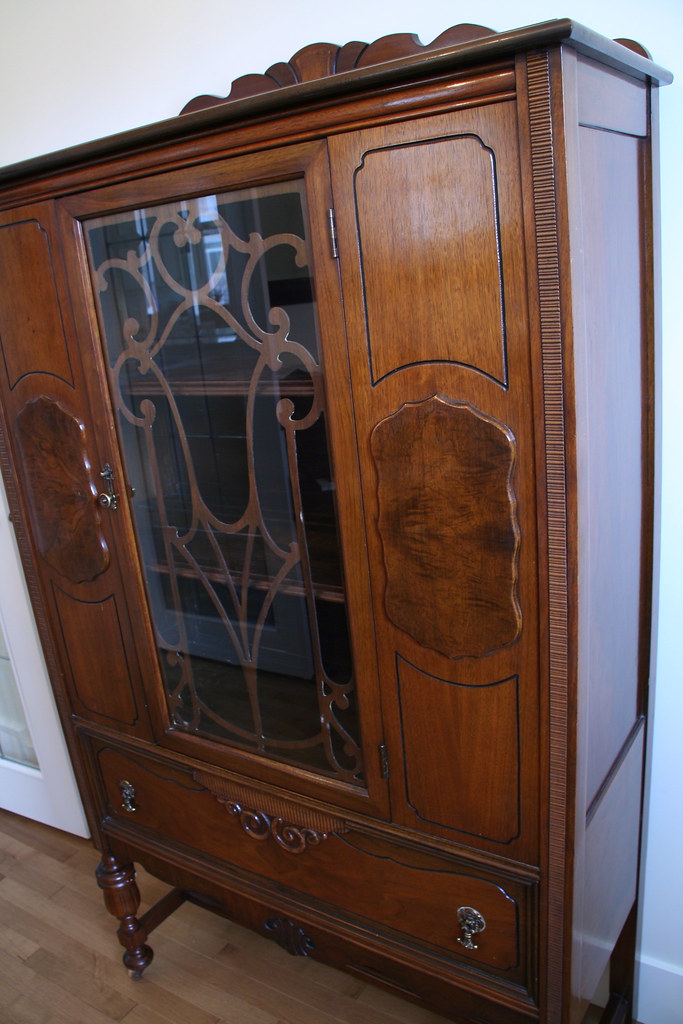 Antique China Cabinet I Found This For A Steal On Kijiji Flickr