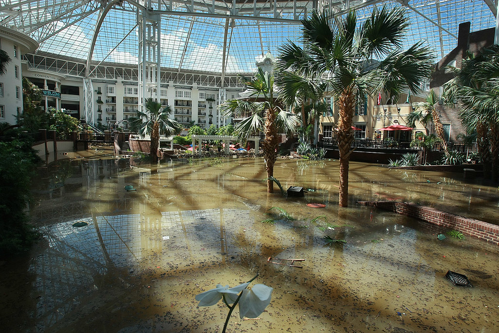 Gaylord Opryland 2010 Flooding | The Delta portico was compl… | Flickr
