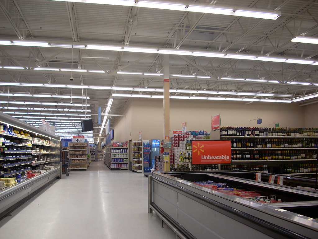 Wal-Mart Supercenter Interior | Wal-Mart Supercenter #1759 (… | Flickr