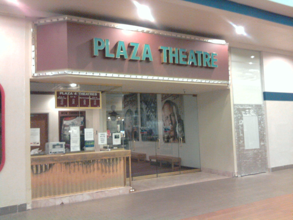 Muscatine Mall - Muscatine, Iowa - Plaza Theatre | This has … | Flickr