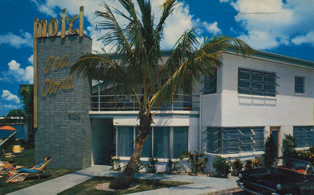 Sea Cloud Motel - Clearwater Beach, Florida