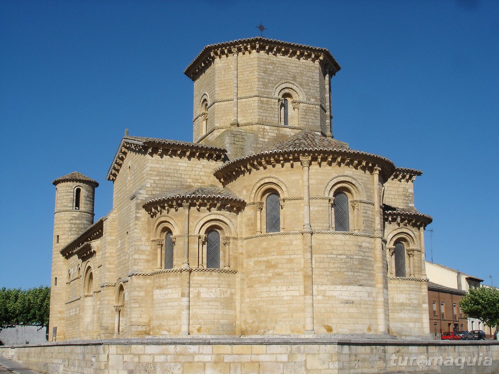 Características de uma igreja românica