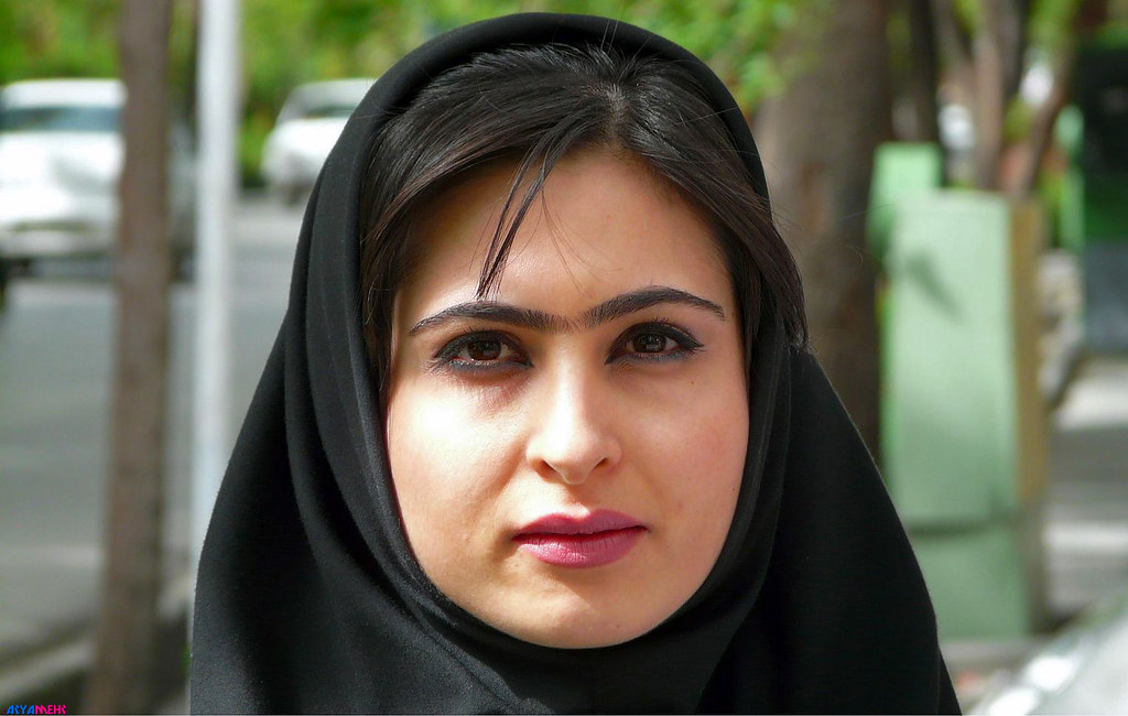 Iranian Girl Boobs