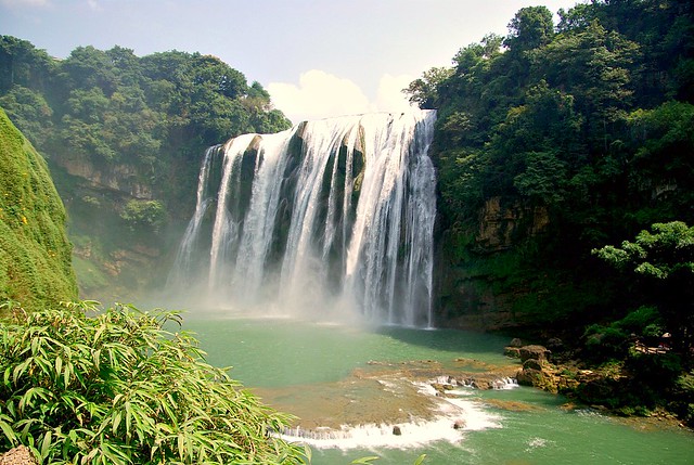 Download this Huangguoshu Waterfalls... picture