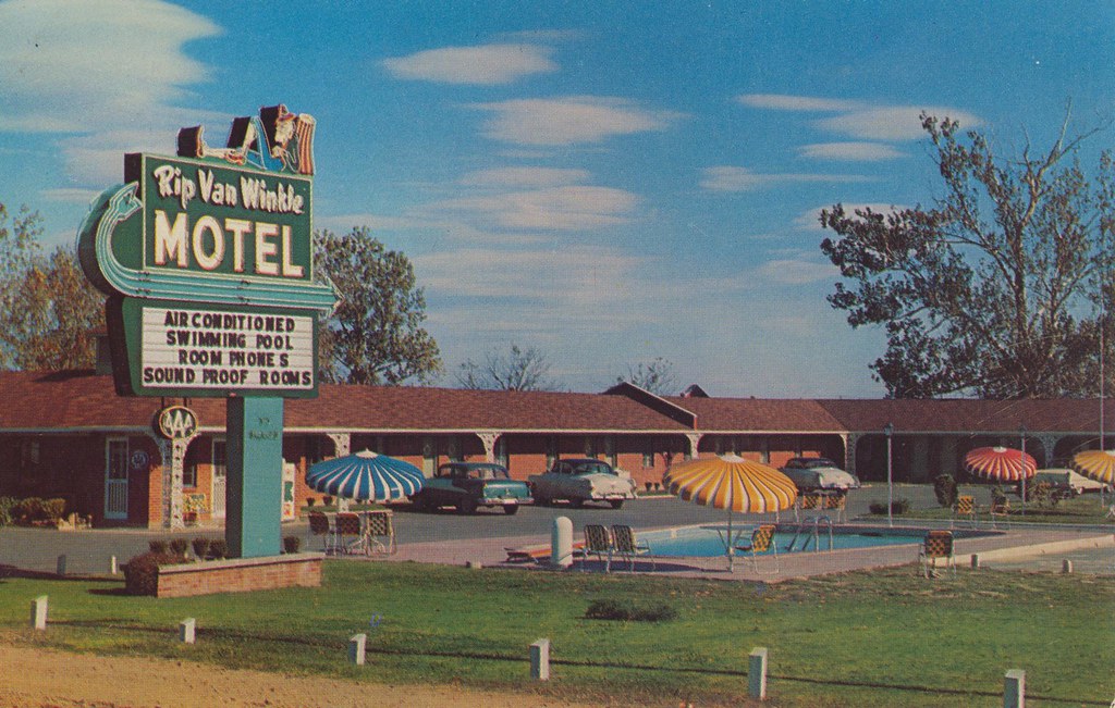Rip Van Winkle Motel - Millington, Tennessee