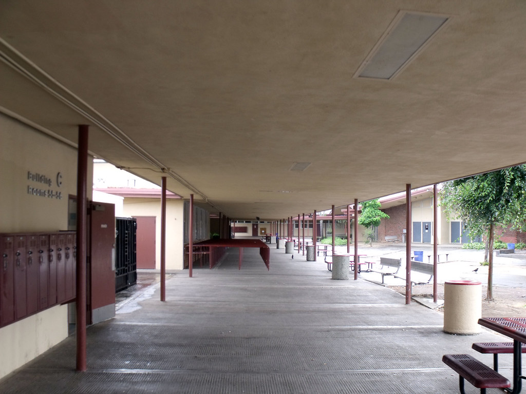 Westmont High School Campbell, California | Hallway leading … | Flickr