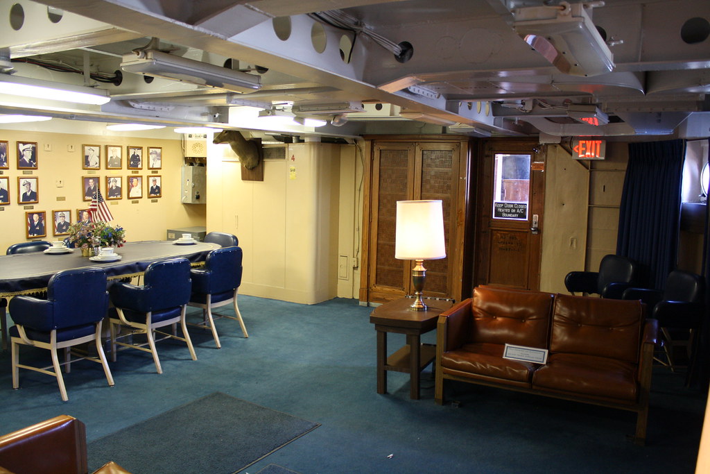 USS New Jersey Captain's InPort Cabin The Captain's In… Flickr