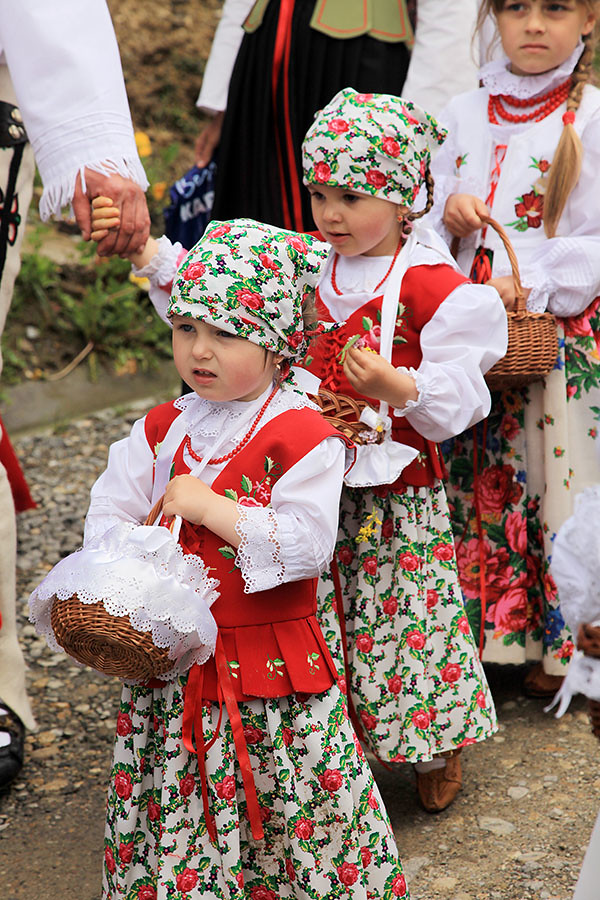 Polish Folk Costumes | peace-on-earth.org | Flickr