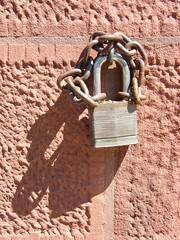 Lock & Chain