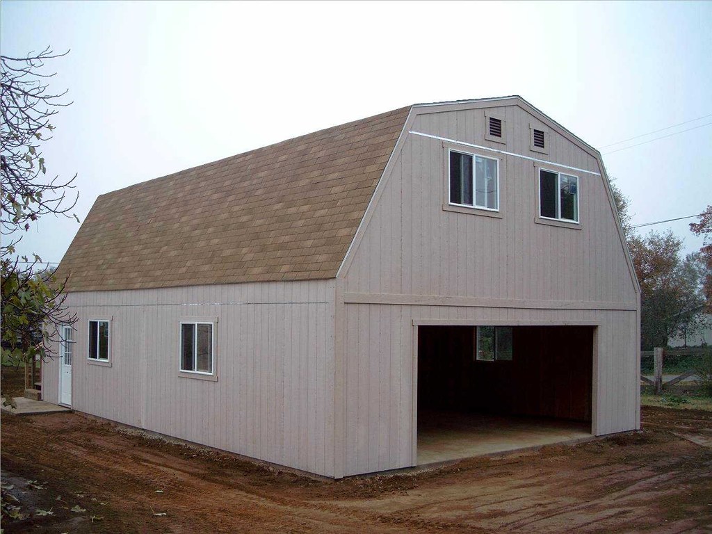 Custom Barn Garage with 2nd Floor | Make your barn garage ...
