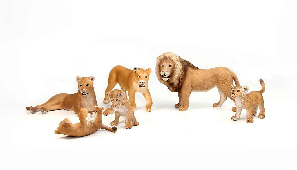 lion toys schleich