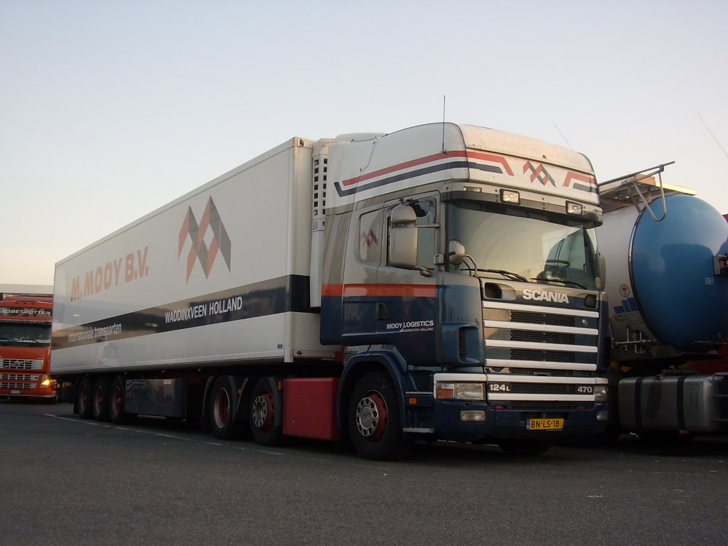 Mooy Logistics (Waddinxveen) (transporteur disparus) - Page 3 4199545905_9ddfbd4948_b