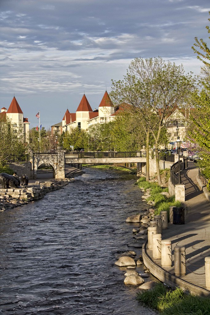 Downtown Waukesha Wisconsin On The Fox River | 2sheldn | Flickr