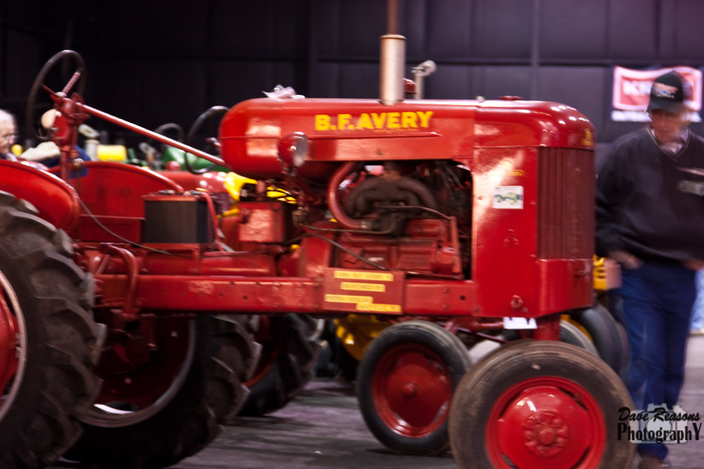 bf avery r tractor