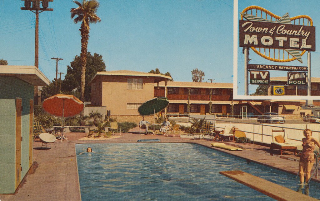 Town & Country Motel - Bakersfield, California