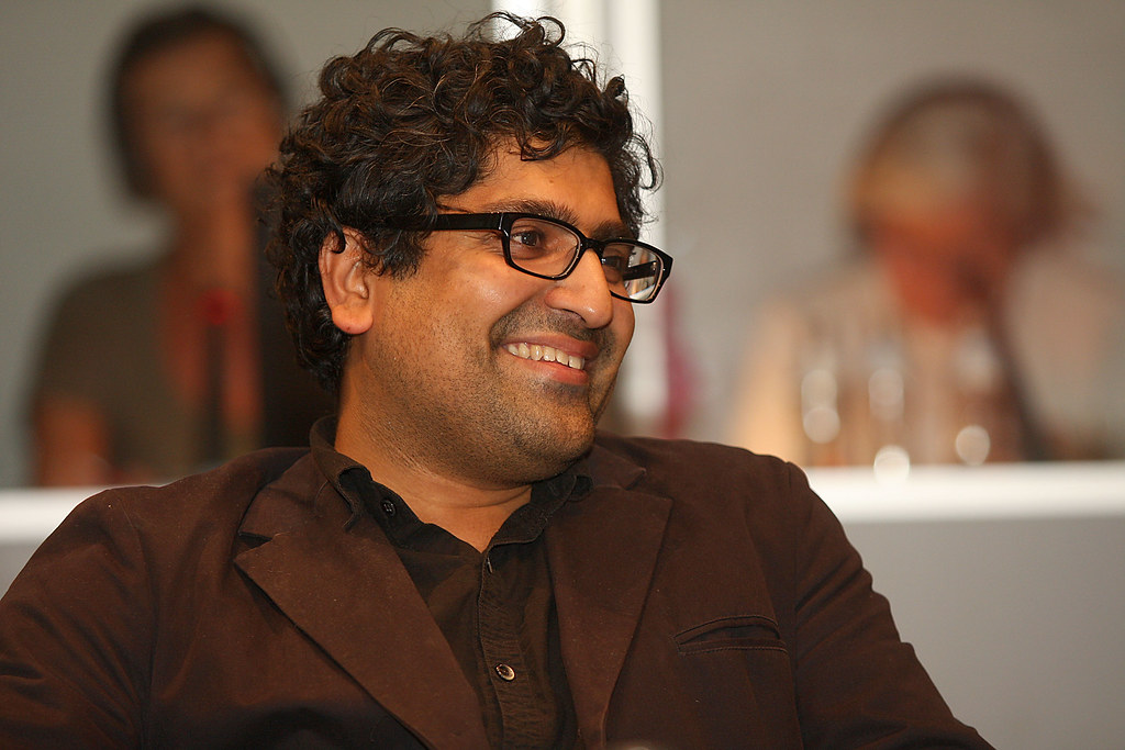 Osman Khan during the Prix Forum Interactive Art | Flickr - Photo Sharing! - 4306304254_c5a45a5848_b