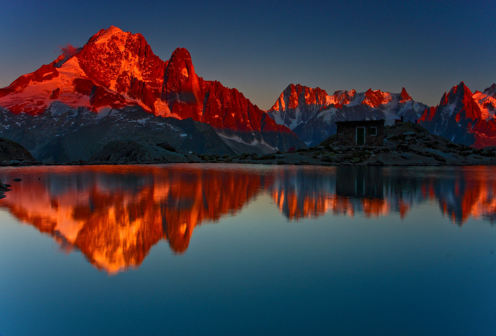 Lac Blanc at Sunset | This was a stunning sunset at one of t… | Flickr