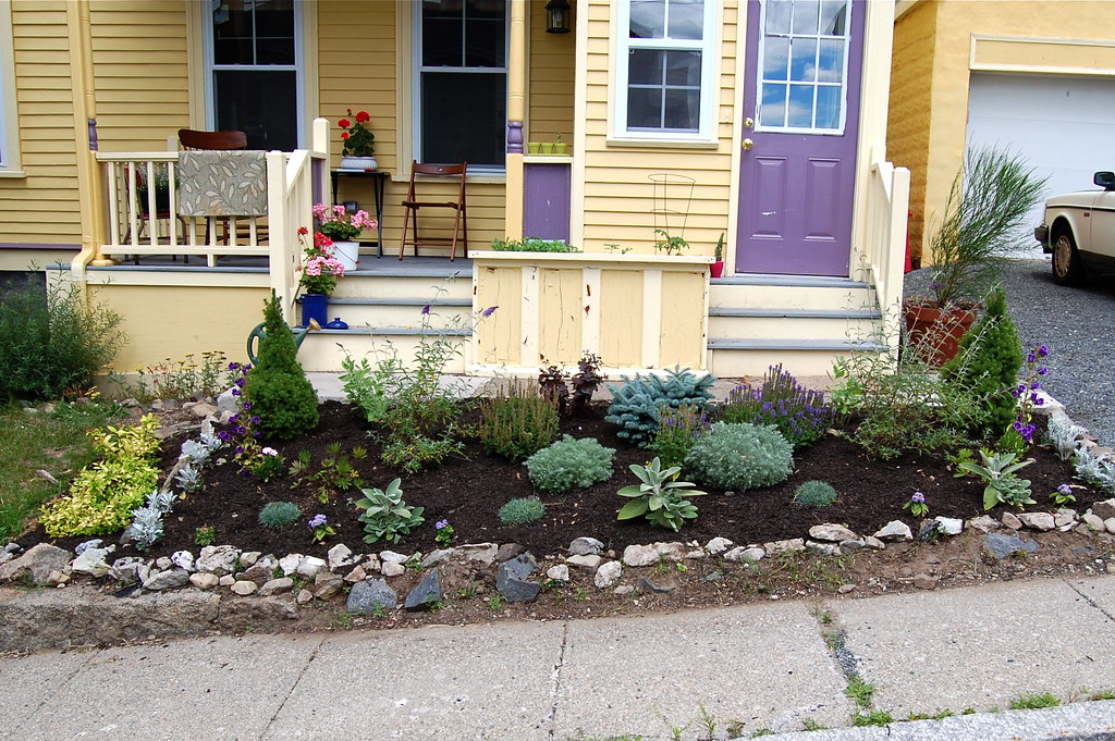Side entrance landscaping AFTER! | I can't say this is a tru… | Flickr