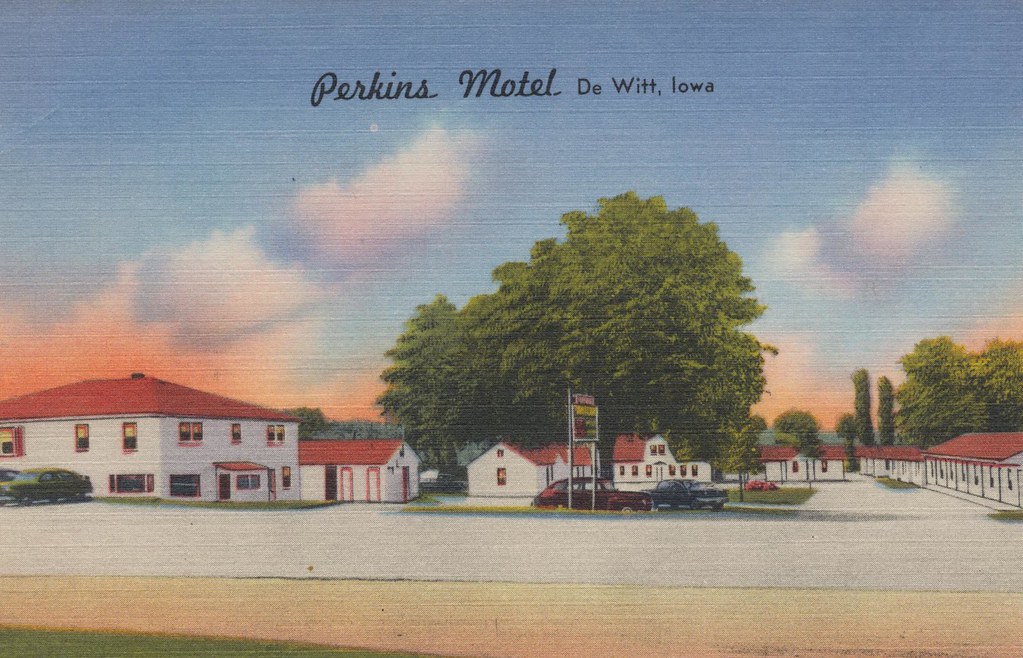 Perkins Motel - DeWitt, Iowa