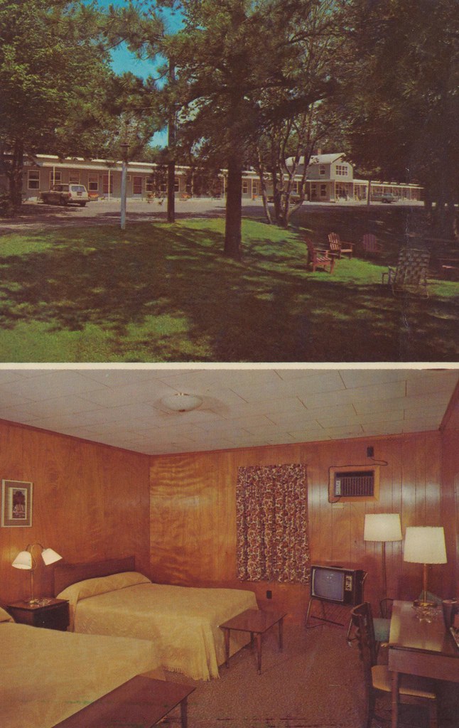 Turnpike Motel - Kennebunk, Maine