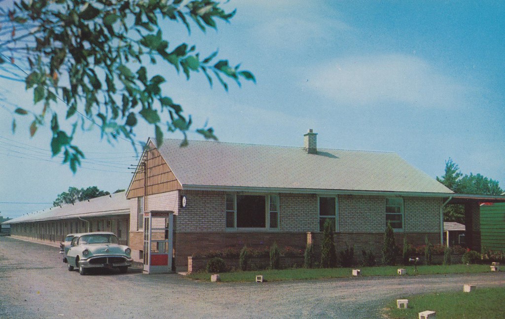 Rip Van Winkle Motel - Buffalo, New York