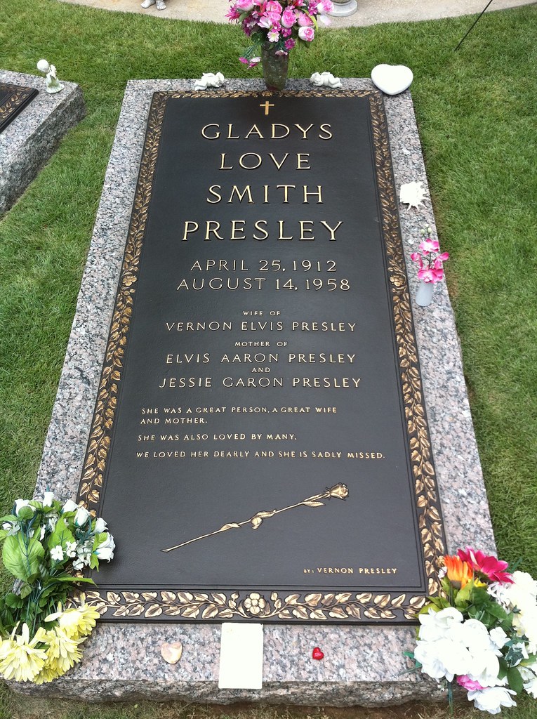 Gladys Love Smith Presley grave marker | J. Samuel Ellis ...