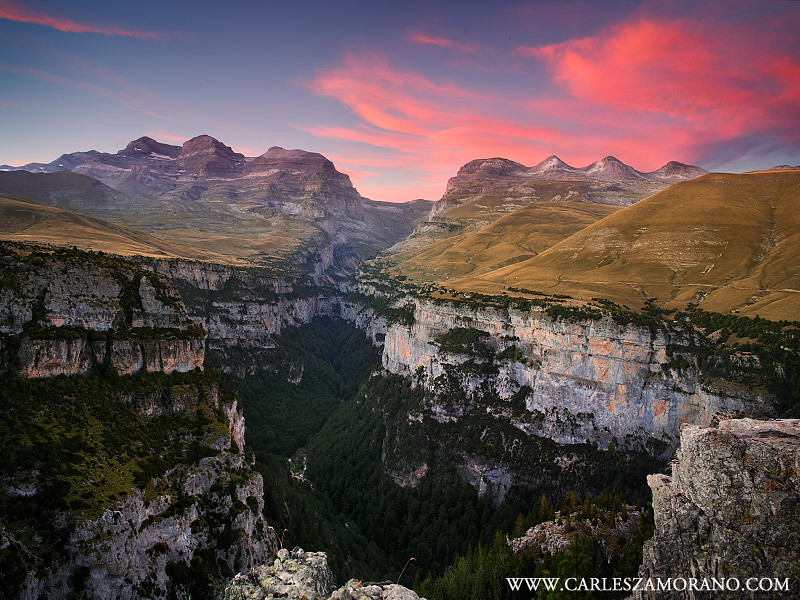 Añisclo Canyon | Añisclo Canyon and Monte Perdido peak, 2000… | Flickr