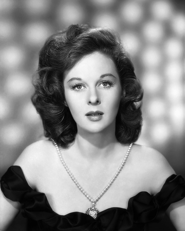 Susan Hayward | 1947 publicity photo for the movie 