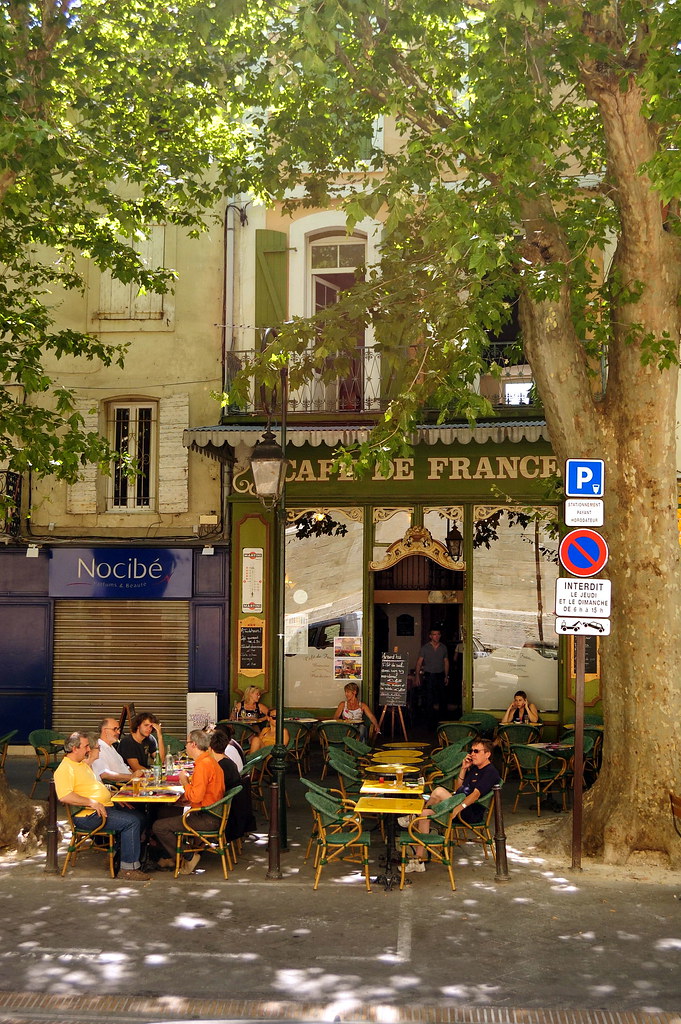 20100702_0636 Café de France, L'Isle sur la Sorgue, Vauclu… | Flickr