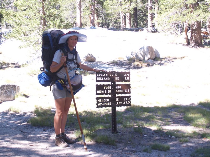 Trail sign showing 4.9 miles to go to Evelyn Lake on the Ireland Creek Trail