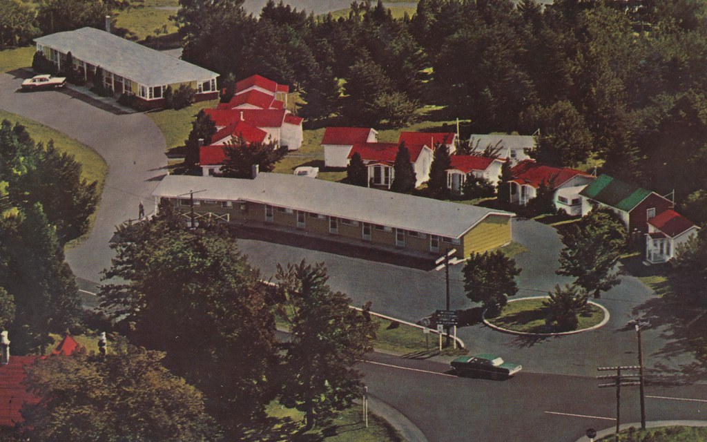 Johnston's Motel & Cabins - Pictou, Nova Scotia