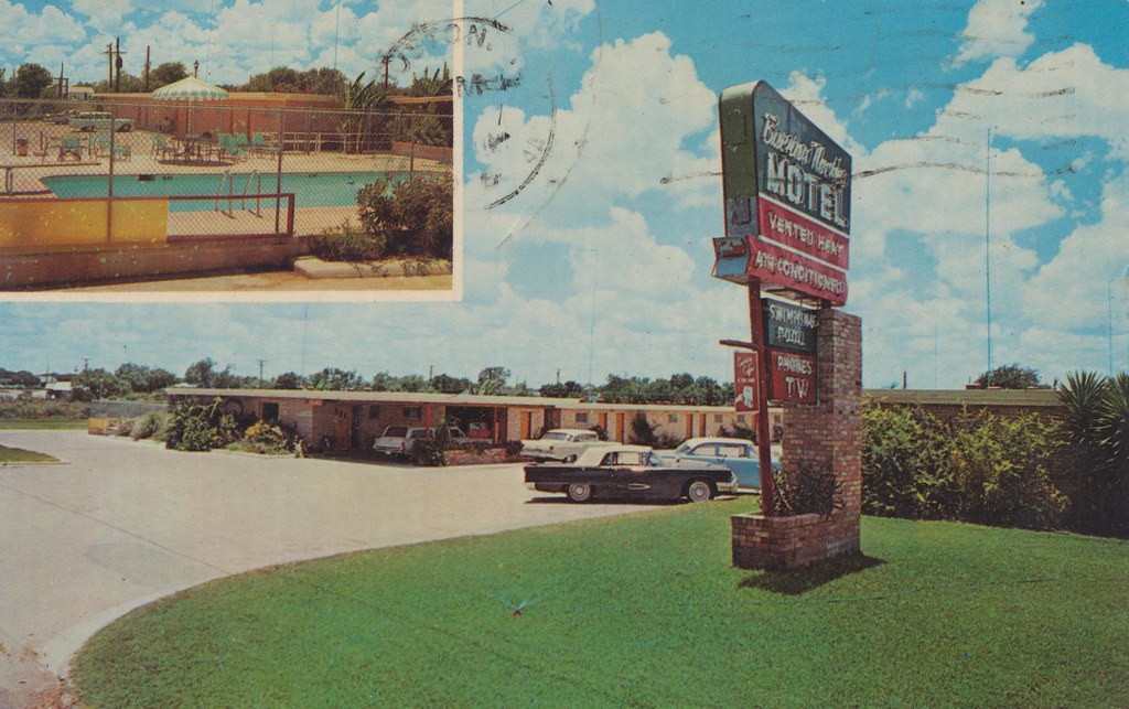Buenas Noches Motel - George West, Texas