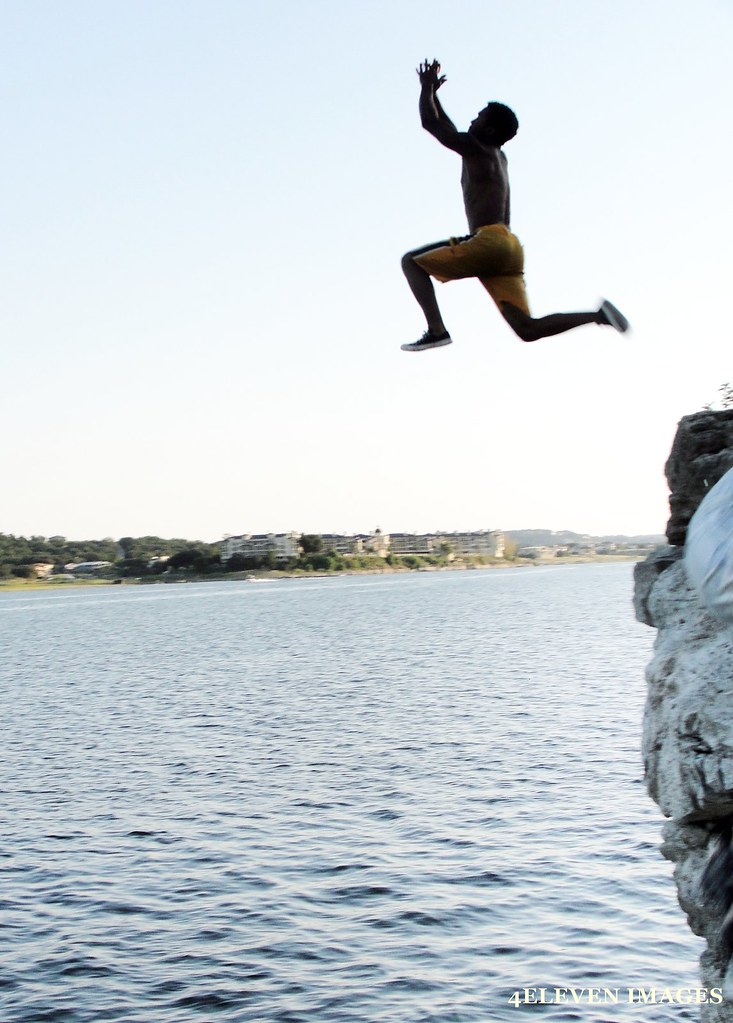 Cliff jump | Cliff diving near Paleface, Lake Travis ...
