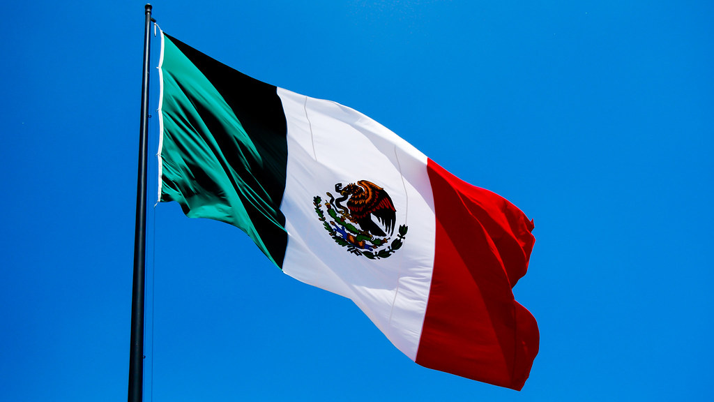 Picture Of Mexican Flag 7