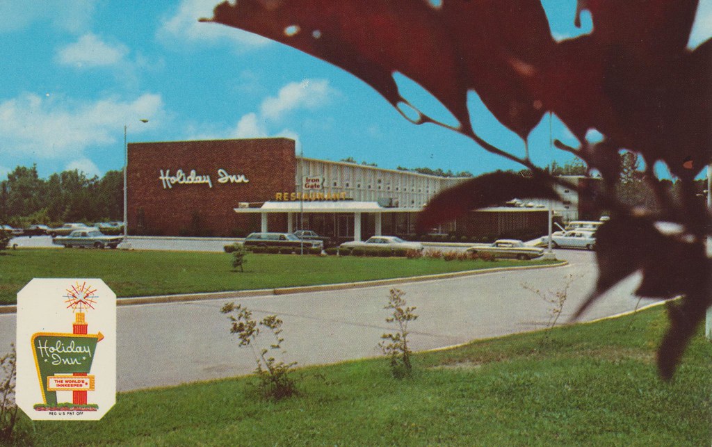 Holiday Inn Southeast - Chattanooga, Tennessee