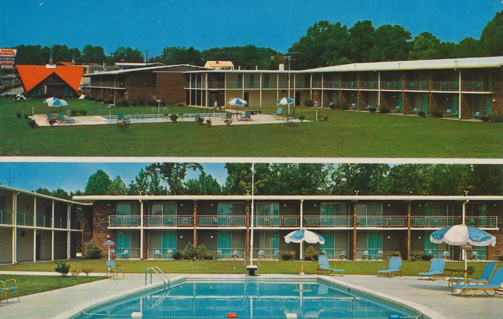 Howard Johnson's Motor Lodge - Durham, North Carolina