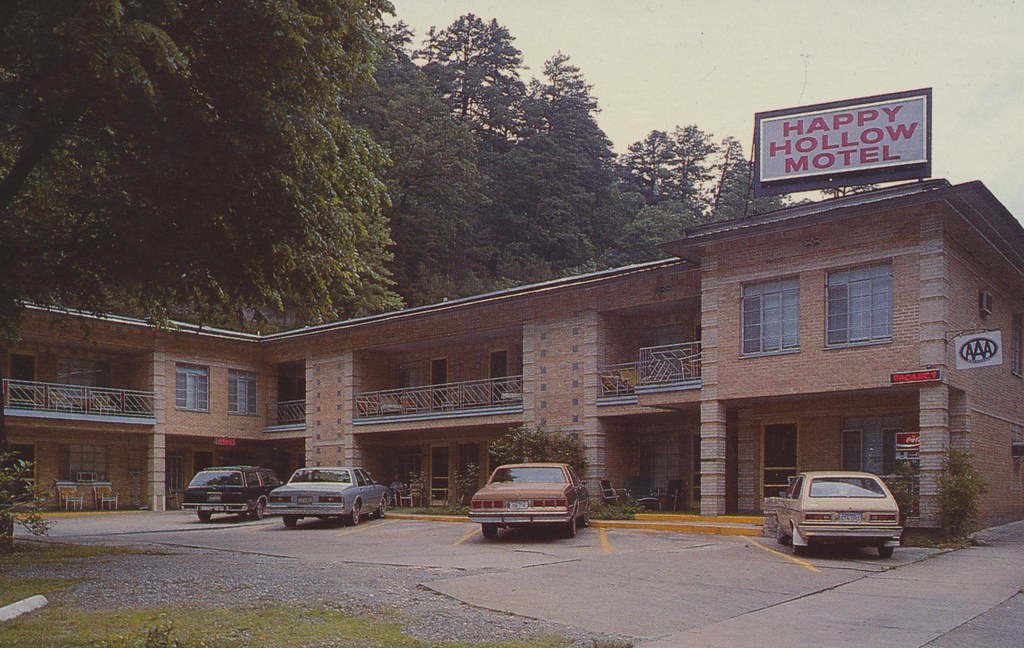 Happy Hollow Motel - Hot Springs, Arkansas