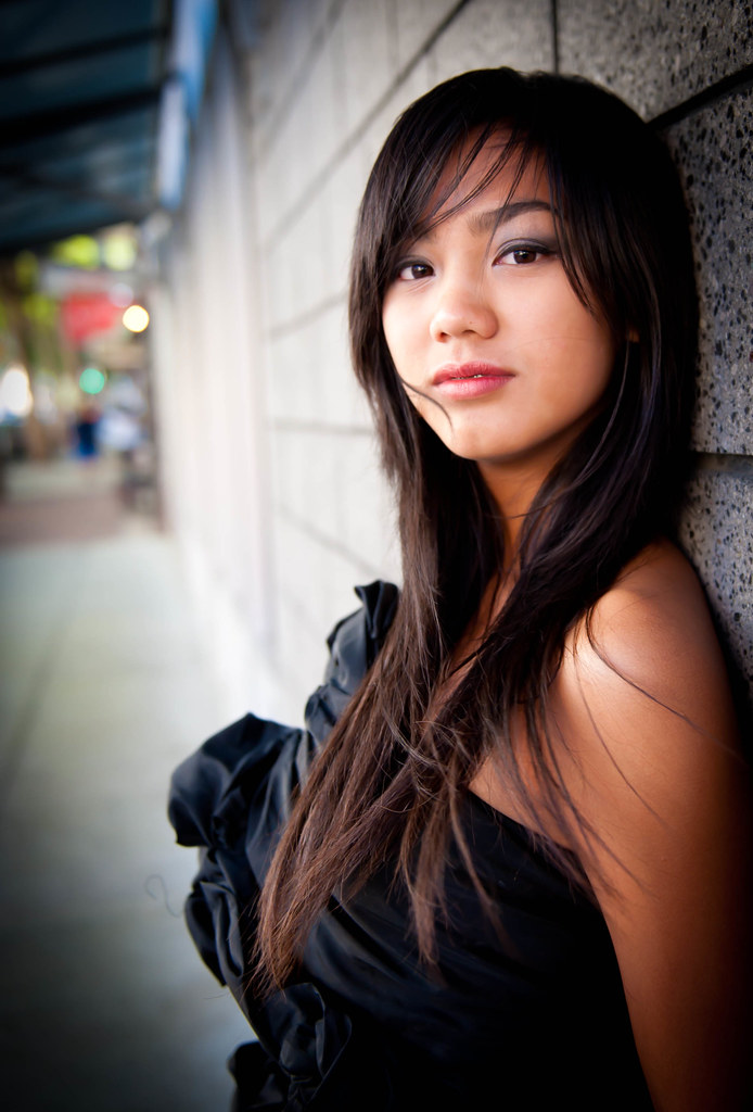 Pretty Asian girl 2 | Chris Willis | Flickr