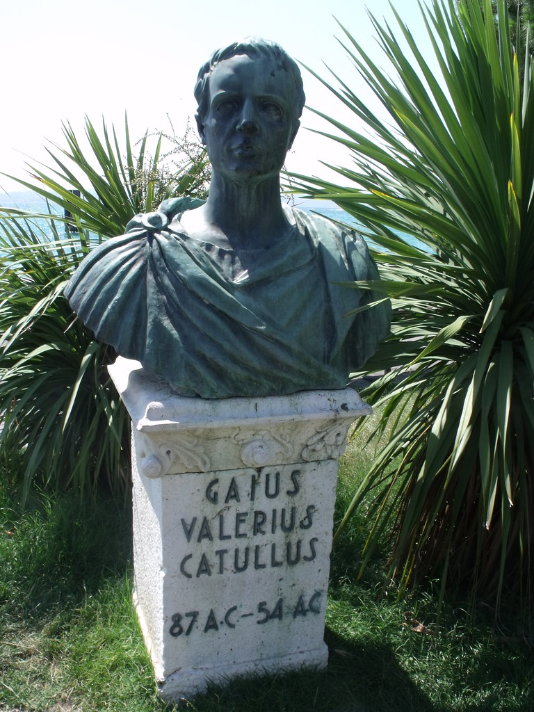 bust-of-gaius-valerius-catullus-in-sirmione-shots-from-sir-flickr