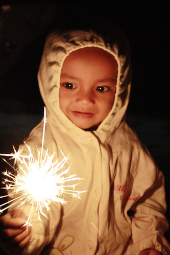 ... little firework and little kids in idul fitri | by dian sitoresmi - 4971597543_a581366715