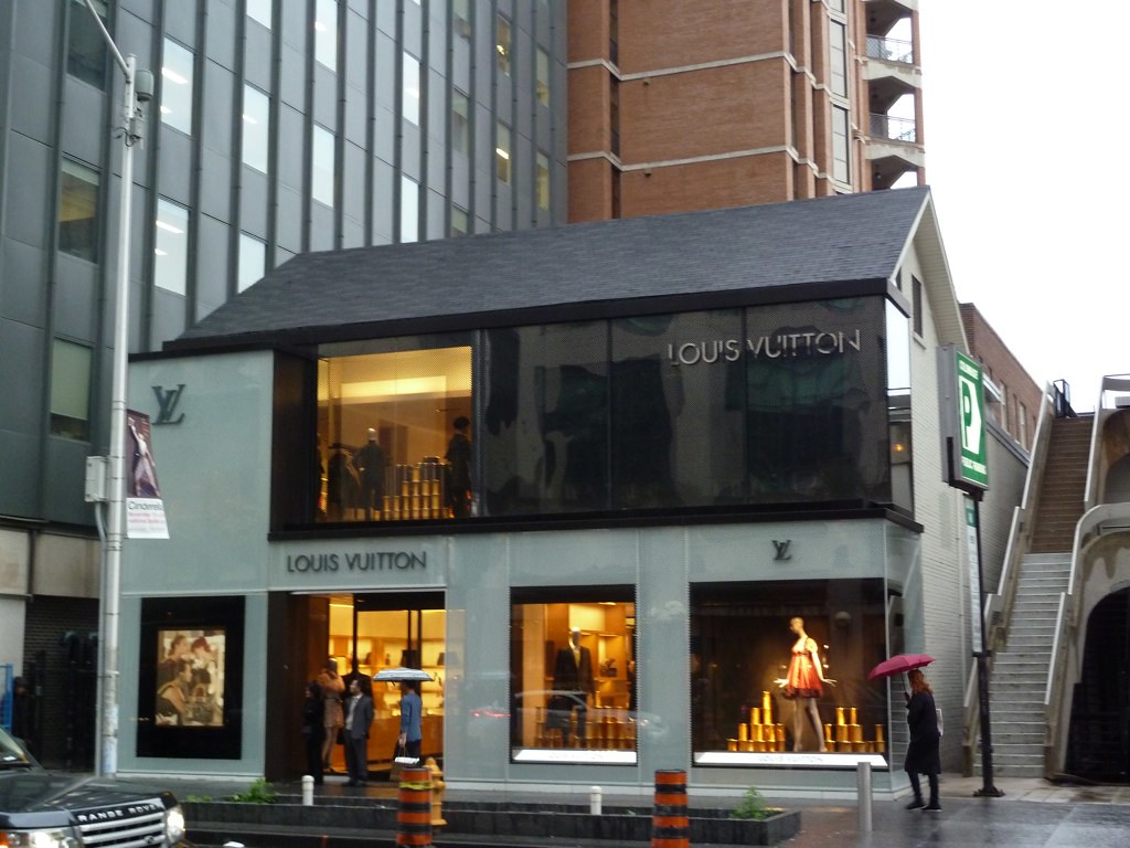 Louis Vuitton Bloor Street Toronto | Curtis Redel | Flickr
