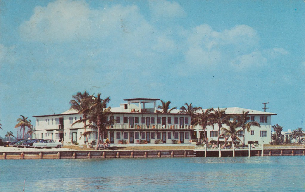 Sungod Apartment Motel - Miami Beach, Florida