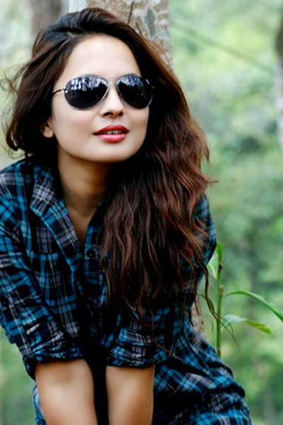 Malvika Subba Nepalese Media personality,beauty pageant winner 2002,actress,television host,social activist & entrepreneur very hot and spicy stills