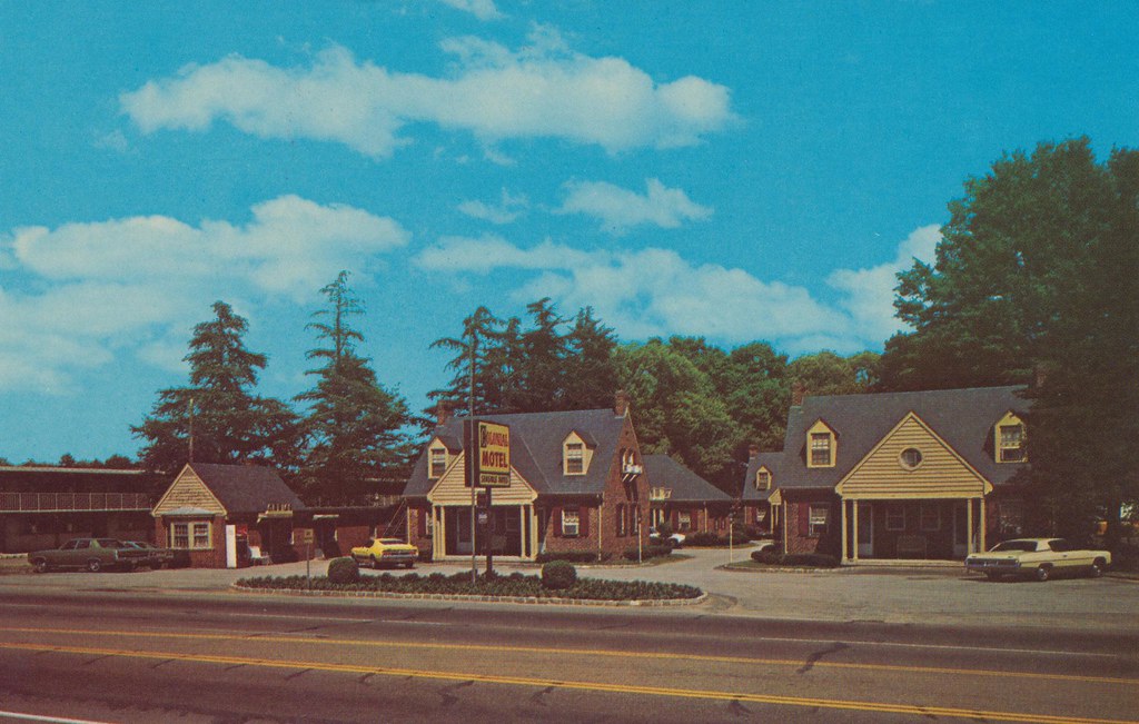 Colonial Motel - Richmond, Virginia