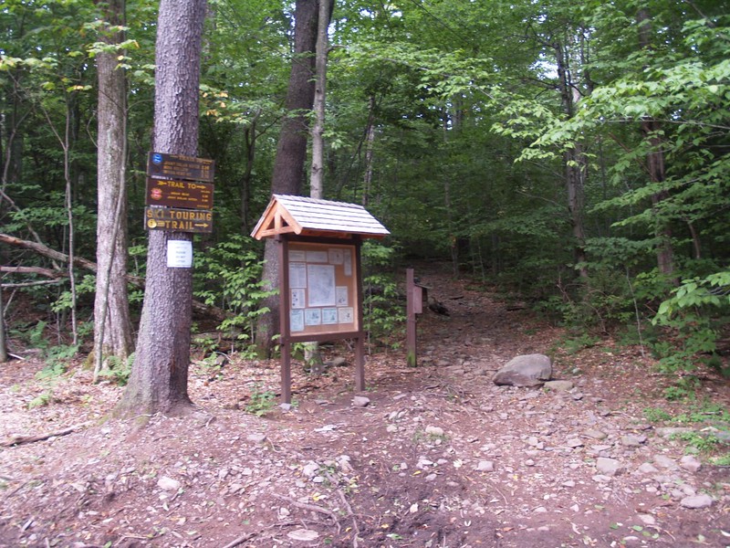 Prediger Road Trailhead and the starting point of the Devil's Path