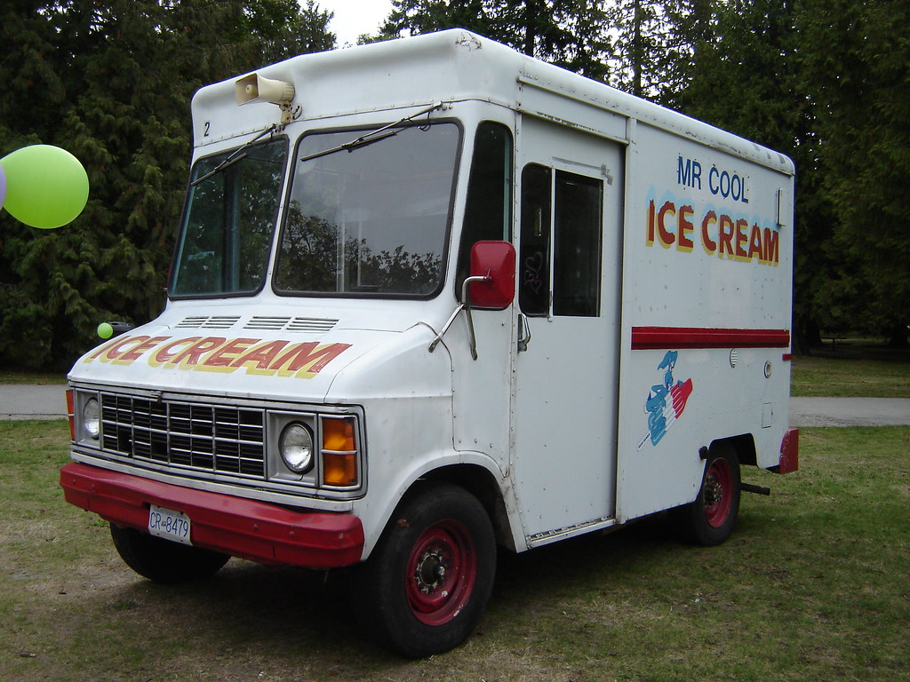 Creepy Ice Cream Truck Unfortunately the guy inside didn't… Flickr