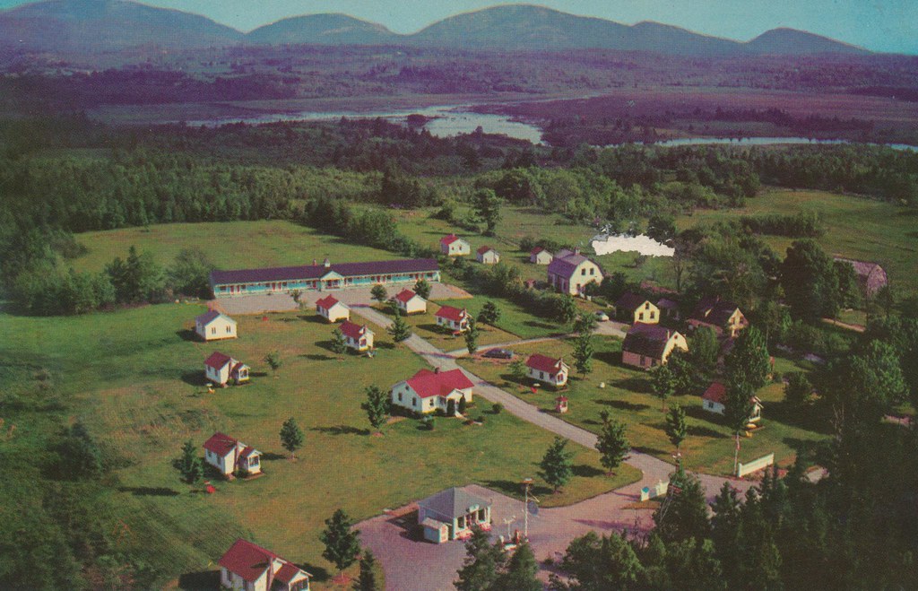 Wee Eden Village Motel & Cottages - Bar Harbor, Maine