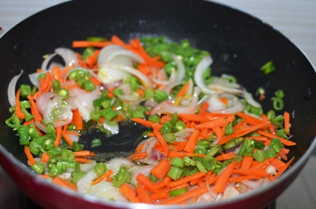 How_to_make_Vegetable_Hakka_Noodles_Step9